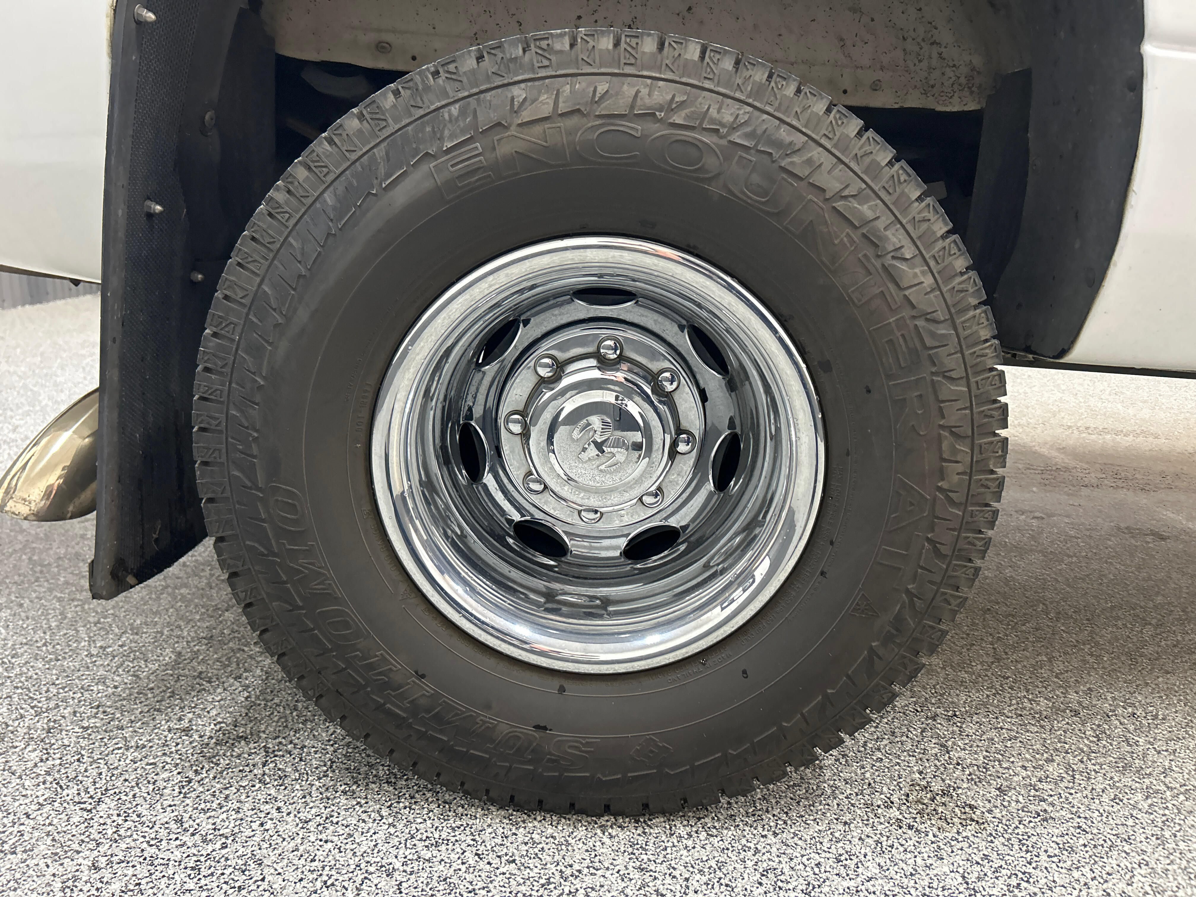 Used 2001 Dodge Ram 3500 Truck 2WD Quad Cab image 7