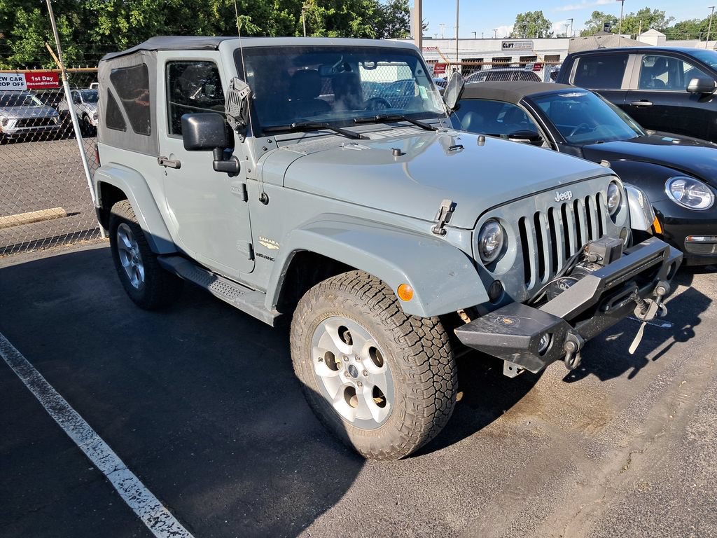 Used 2015 Jeep Wrangler Sahara w/ Dual Top Group AWD/4WD image 6