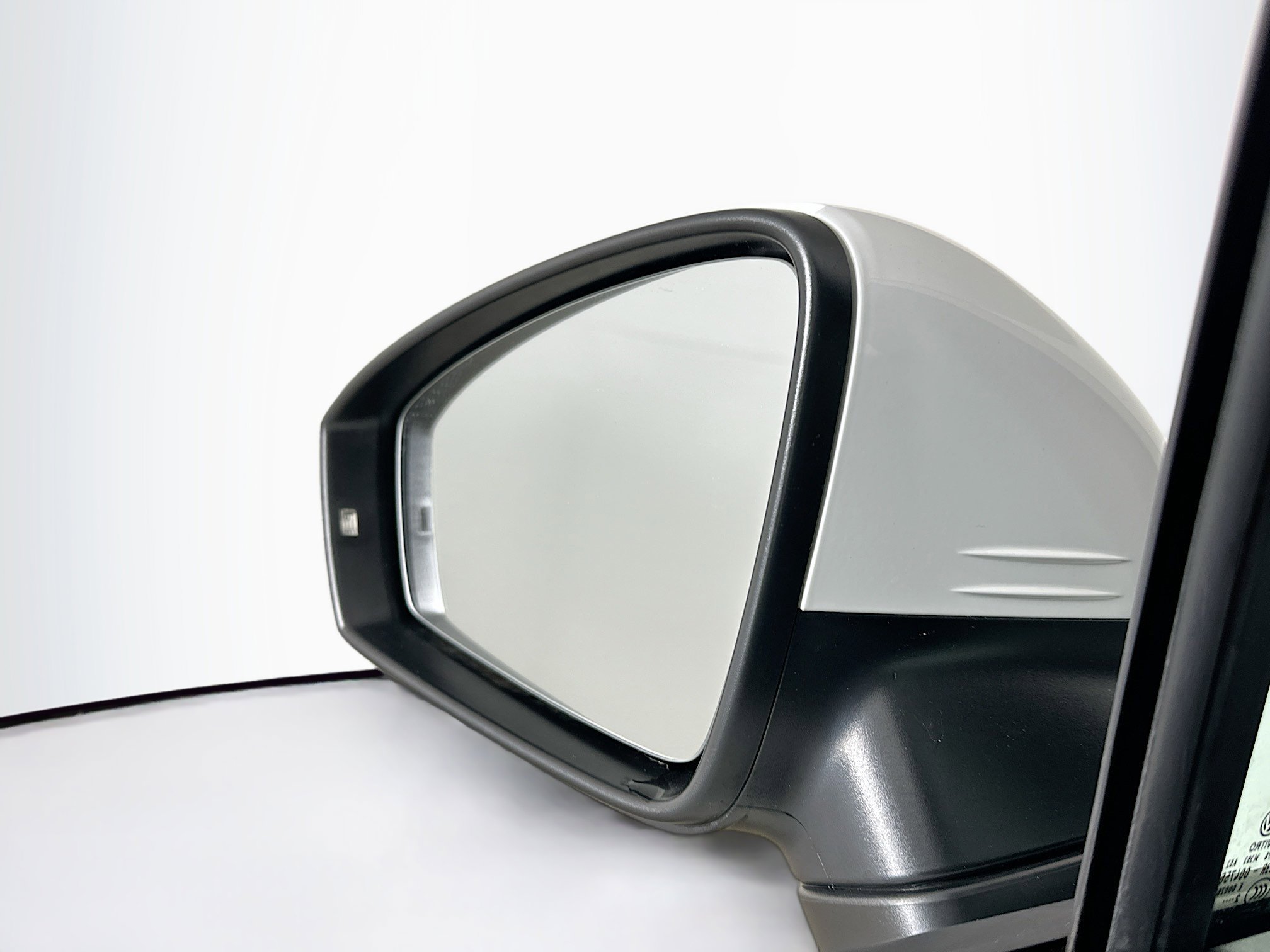 Used 2023 Volkswagen Tiguan S image 16