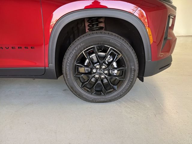 New 2026 Chevrolet Traverse LT w/ Midnight/Sport Edition AWD/4WD image 18
