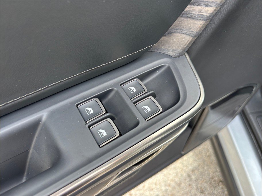 Used 2023 Rivian R1T Adventure Quad AWD/4WD image 21