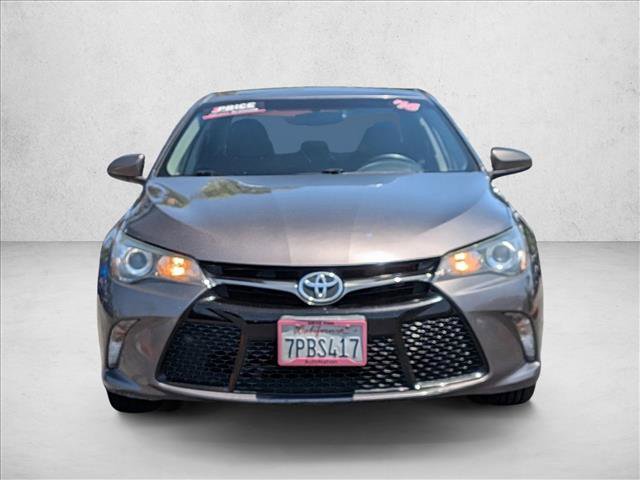 Used 2016 Toyota Camry SE FWD image 3