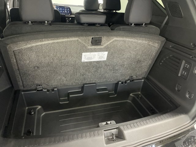 Certified 2025 Chevrolet Traverse High Country AWD/4WD image 26