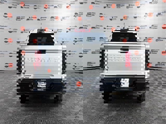 Used 2024 Chevrolet Colorado W/T image 4