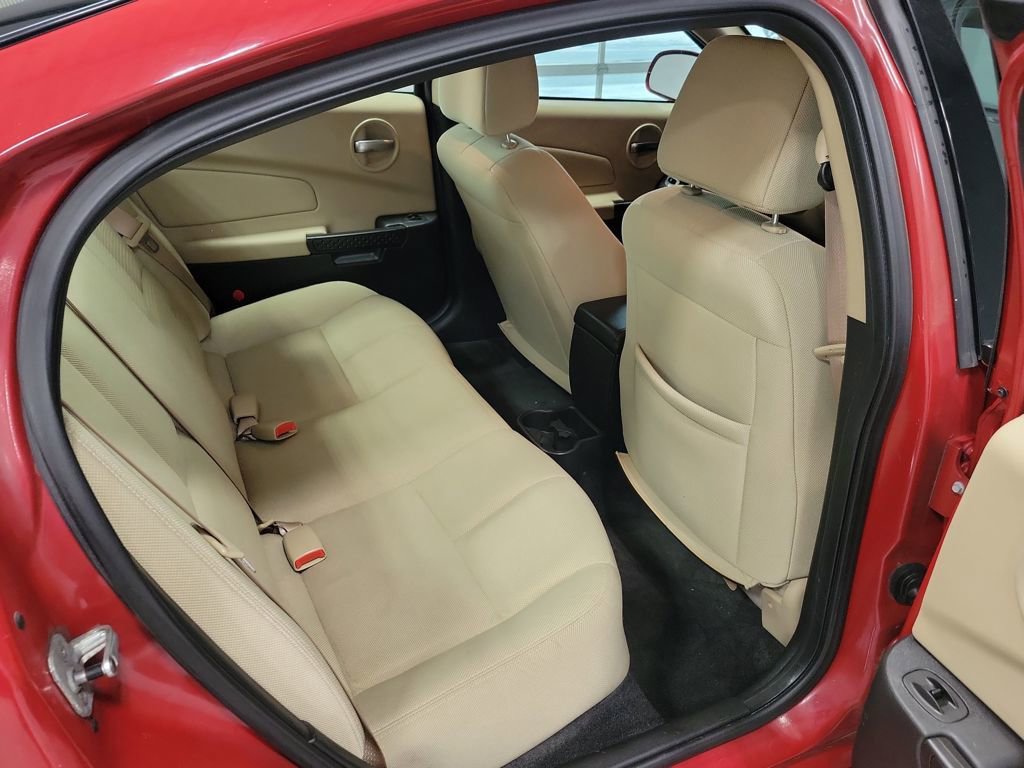 Used 2008 Pontiac Grand Prix image 15