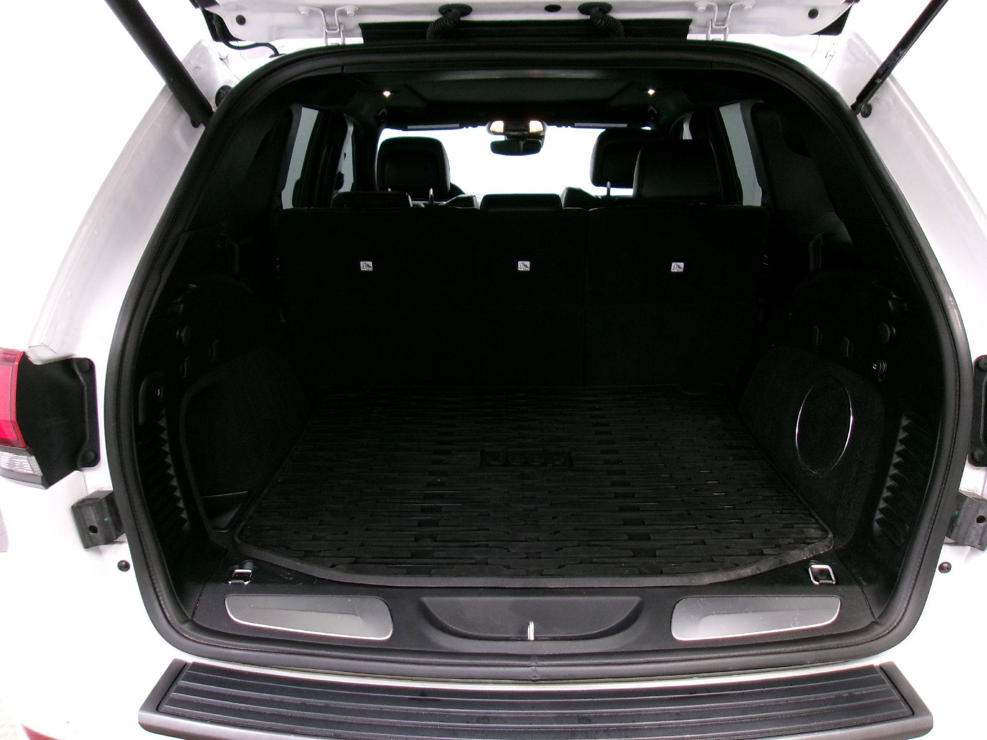 Used 2020 Jeep Grand Cherokee High Altitude image 13