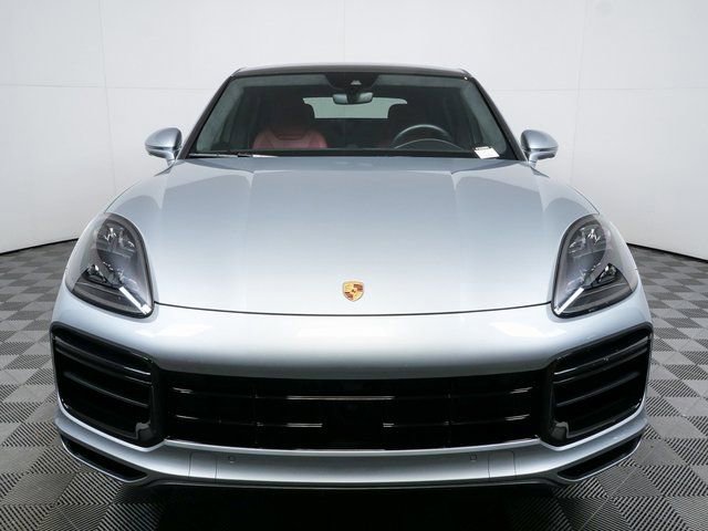 Certified 2022 Porsche Cayenne Turbo image 33