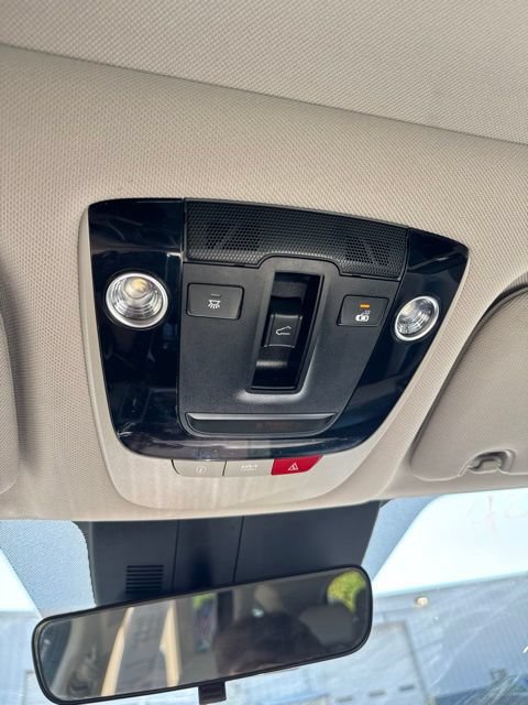 Used 2023 Kia Sorento S w/ Panoramic Sunroof Package FWD image 28
