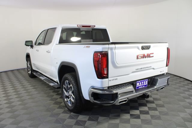 New 2026 GMC Sierra 1500 SLT image 25