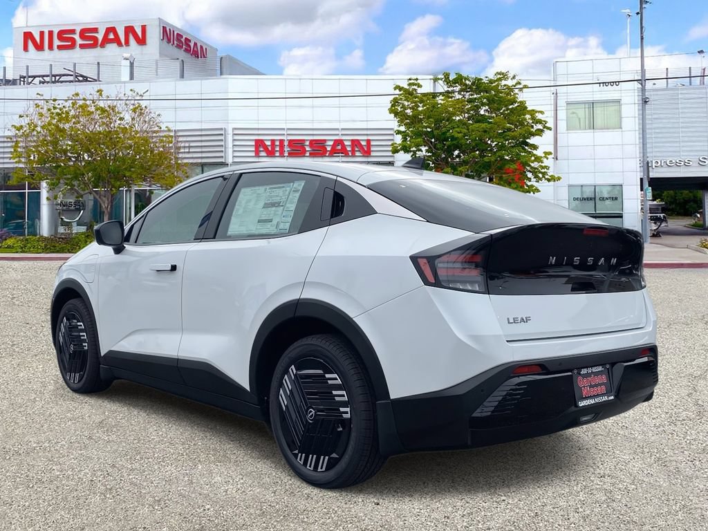 New 2026 Nissan Leaf w/ Illuminated Package FWD image 2