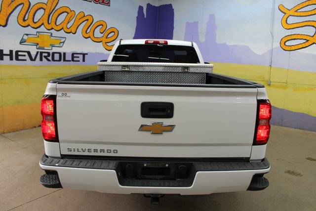 Used 2018 Chevrolet Silverado 1500 W/T w/ WT Convenience Package AWD/4WD image 7