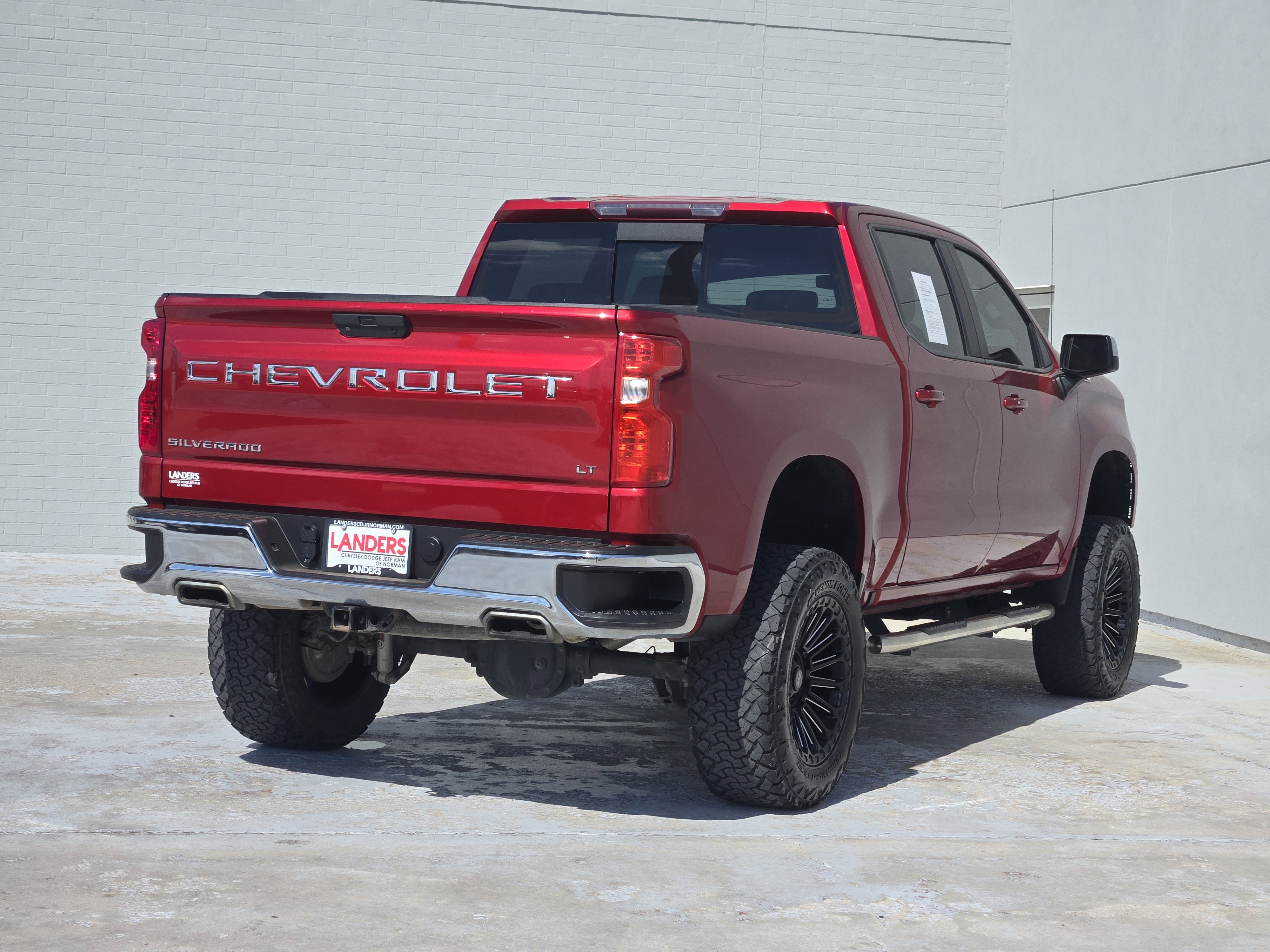 Used 2021 Chevrolet Silverado 1500 LT w/ Texas Edition Plus image 8