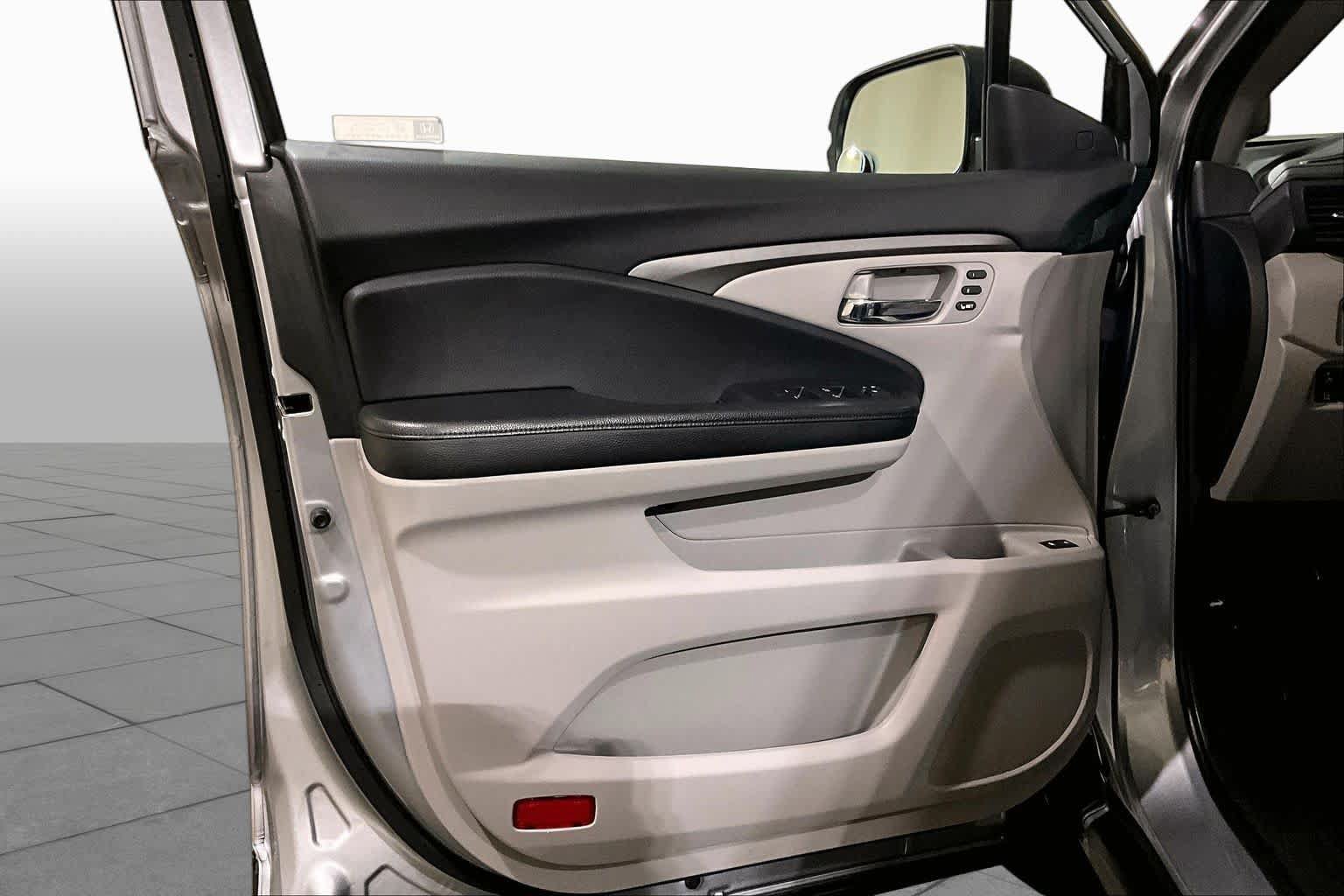 Used 2019 Honda Pilot EX-L image 21