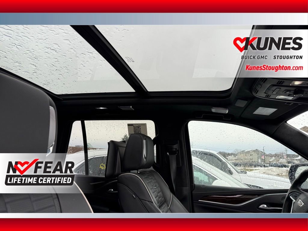Used 2022 Cadillac Escalade Sport Platinum image 43