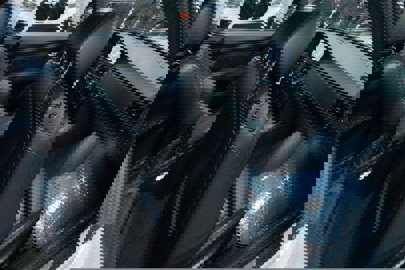 Used 2011 BMW M3 Coupe image 24