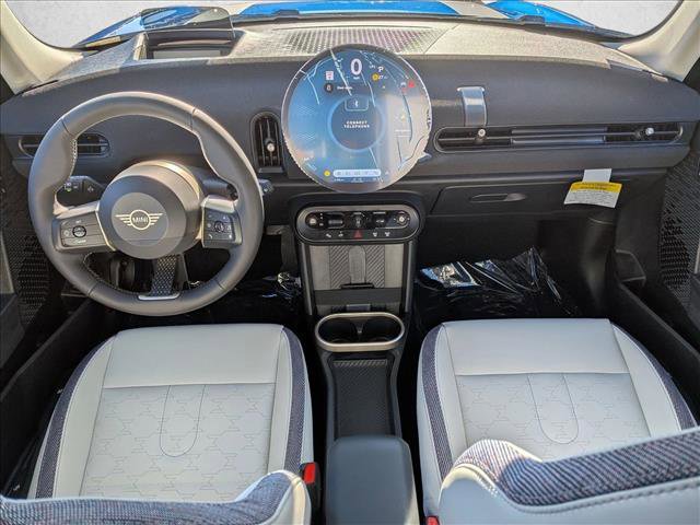 New 2026 MINI Cooper 4-Door Hardtop image 15