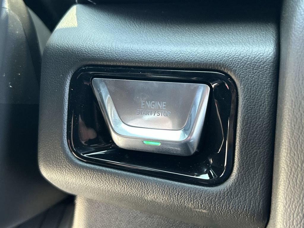 New 2026 GMC Yukon XL Denali AWD/4WD image 17