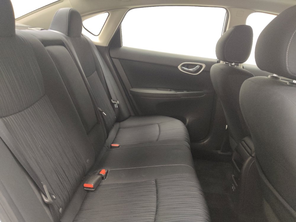Used 2019 Nissan Sentra SV w/ Special Edition Package FWD image 19