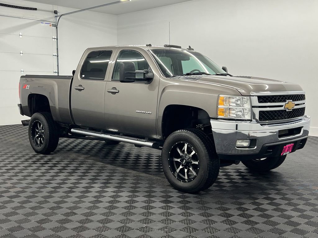 Used 2013 Chevrolet Silverado 2500 LTZ w/ LTZ Plus Package image 6