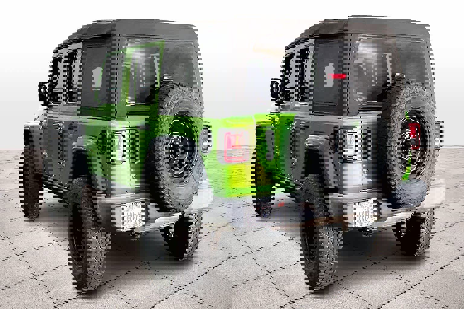 Used 2018 Jeep Wrangler Unlimited Sport image 14