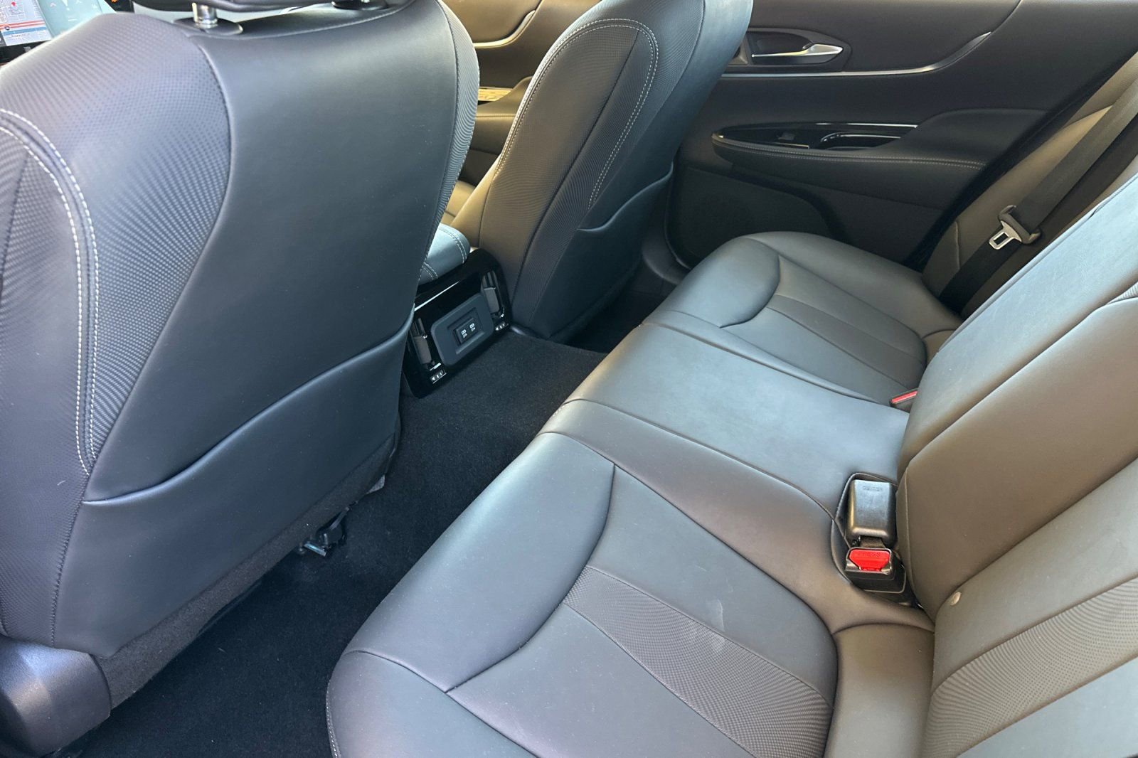 Certified 2021 Toyota Mirai w/ Advanced Technology Package RWD image 15
