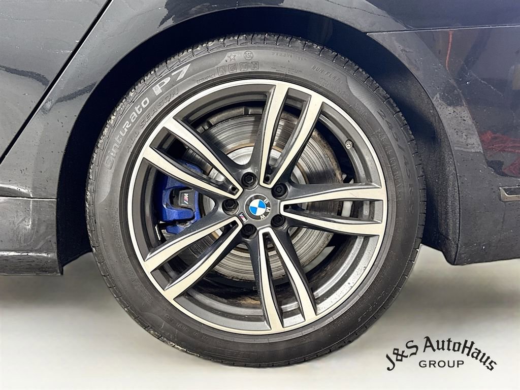 Used 2021 BMW 740i xDrive w/ M Sport Package image 39