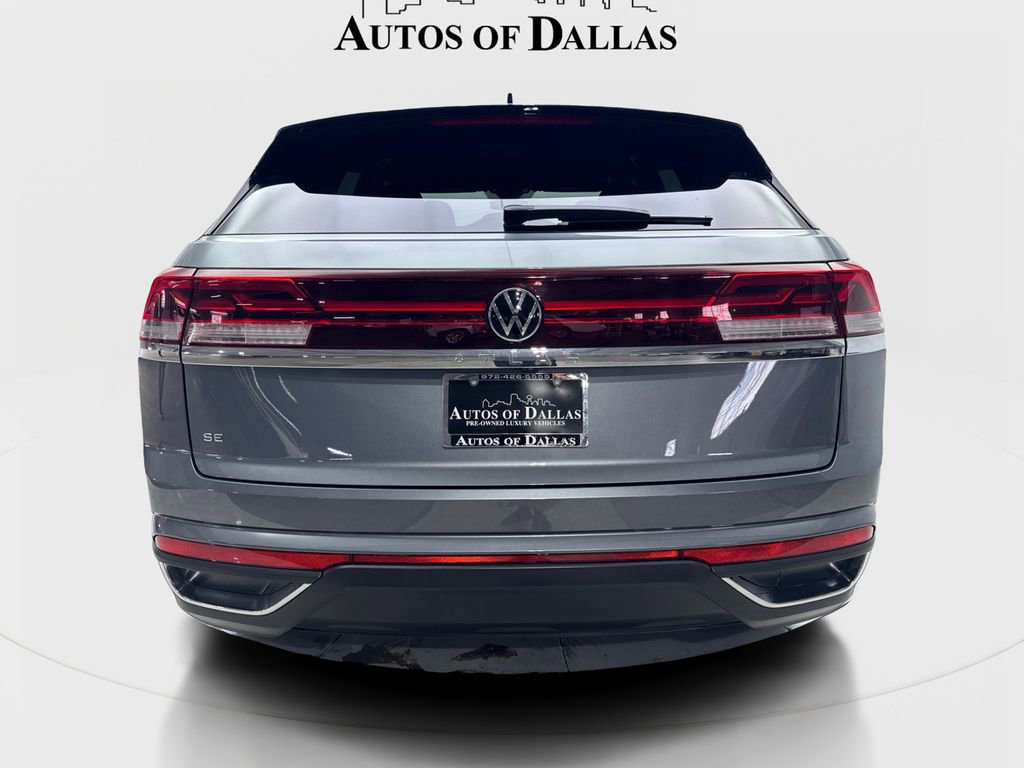 Used 2025 Volkswagen Atlas Cross Sport SE image 7