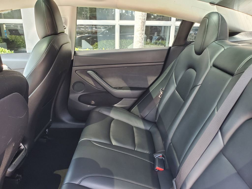 Used 2022 Tesla Model 3 image 12