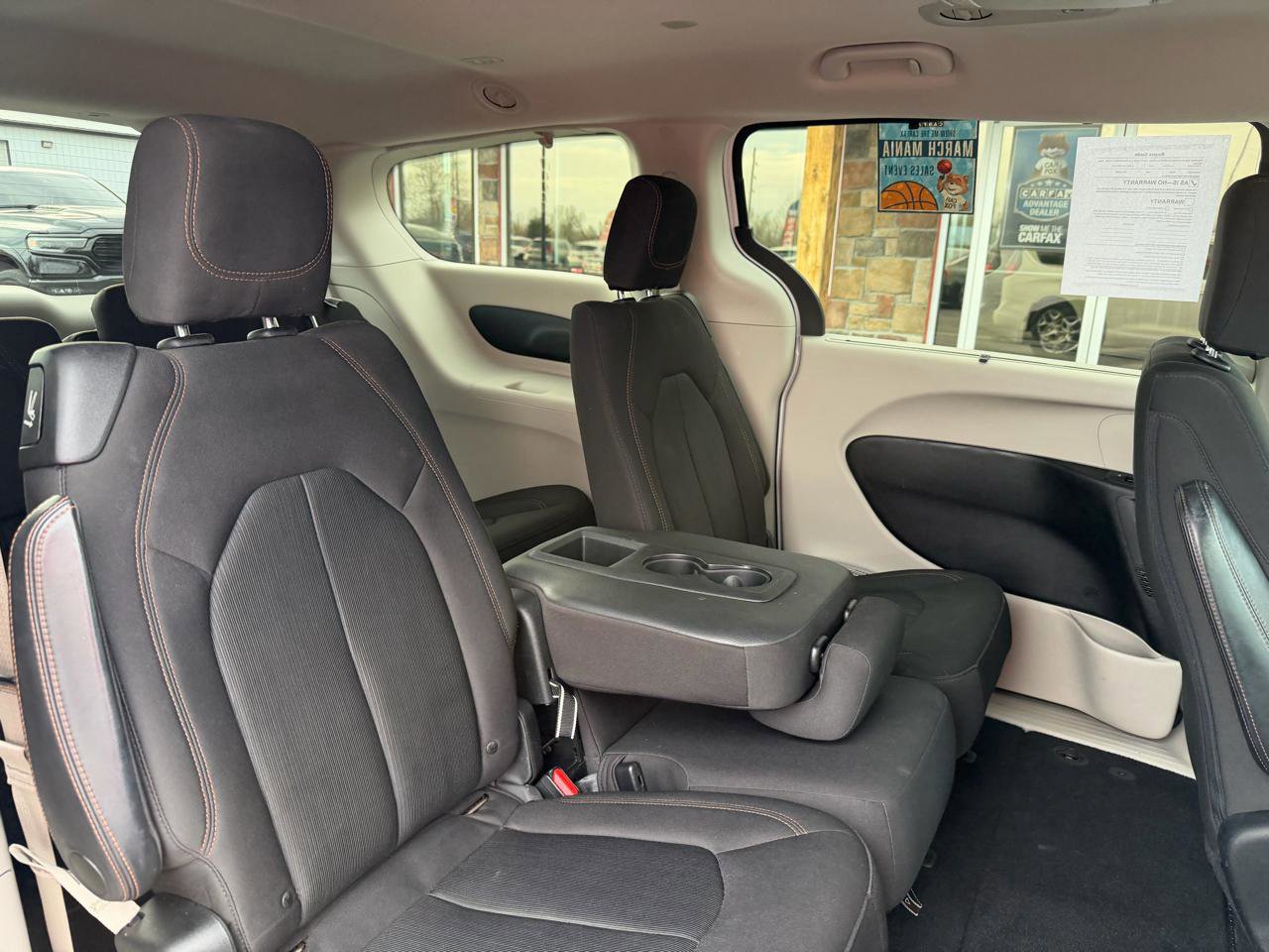 Used 2018 Chrysler Pacifica Touring Plus w/ Tire & Wheel Group image 20