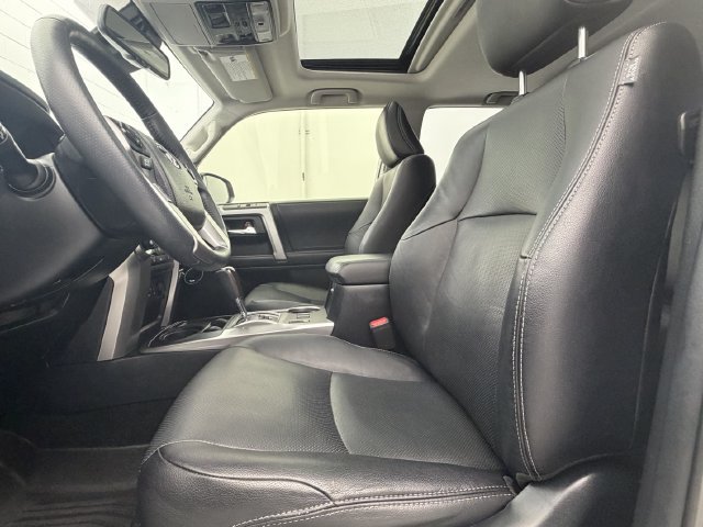 Used 2022 Toyota 4Runner Limited RWD image 29