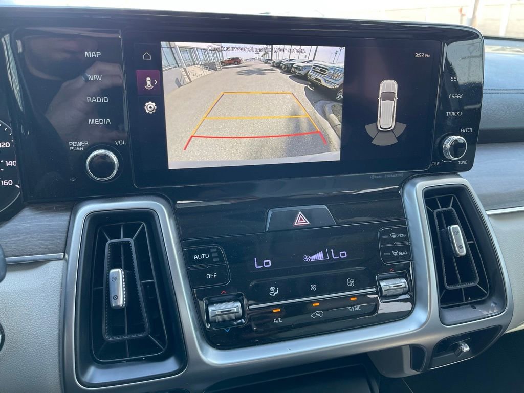 Used 2023 Kia Sorento EX w/ Panoramic Sunroof Package image 10