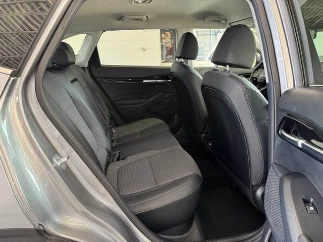 Used 2023 Kia Seltos S FWD image 13