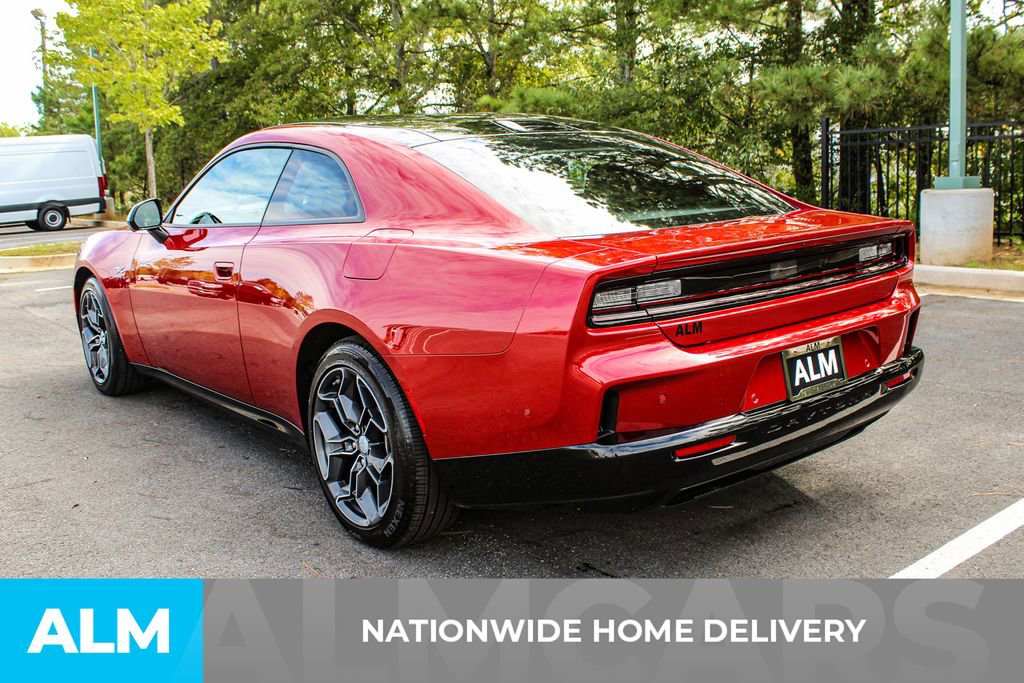 Used 2024 Dodge Charger R/T w/ Plus Group image 5