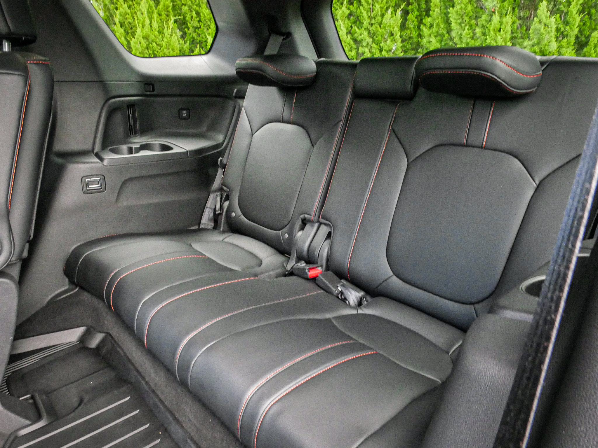 Used 2025 Honda Pilot TrailSport image 31