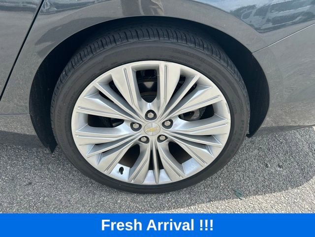 Used 2018 Chevrolet Impala Premier w/ Premier Confidence Package FWD image 13