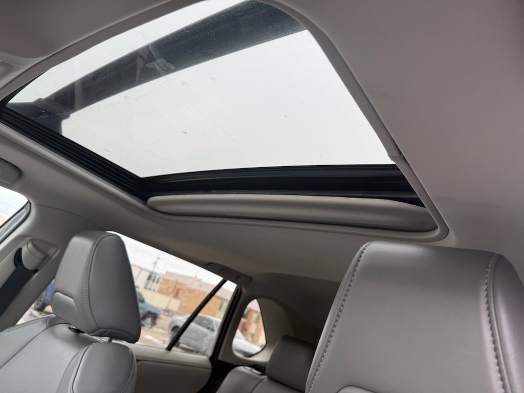 Used 2019 Toyota RAV4 Limited AWD/4WD image 26