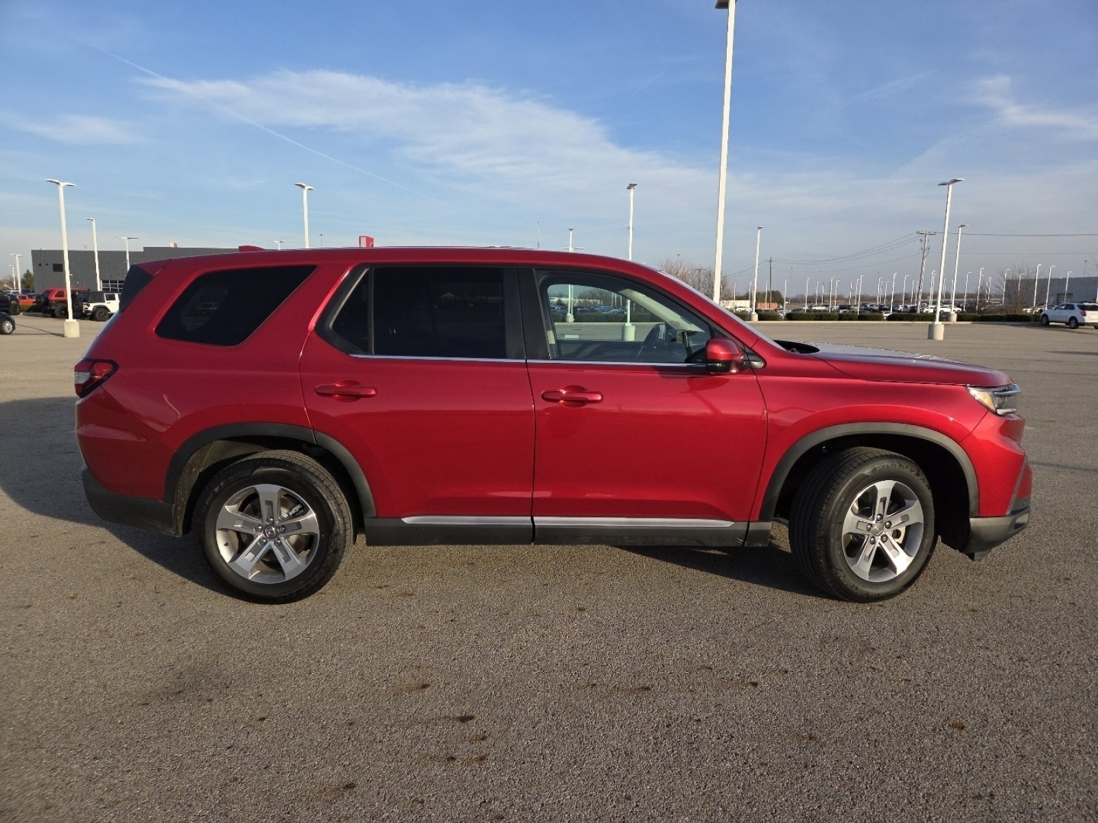 Used 2025 Honda Pilot EX-L image 18