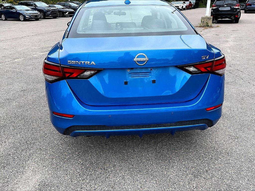 Used 2024 Nissan Sentra SV FWD image 10