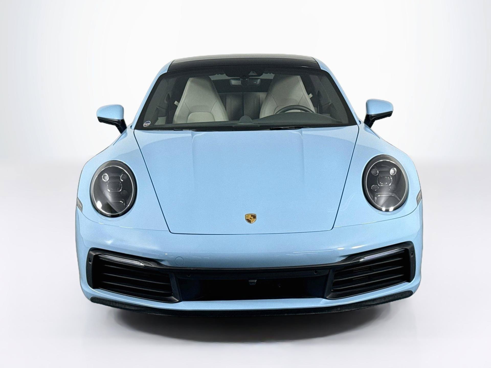 Used 2024 Porsche 911 Carrera S RWD image 2
