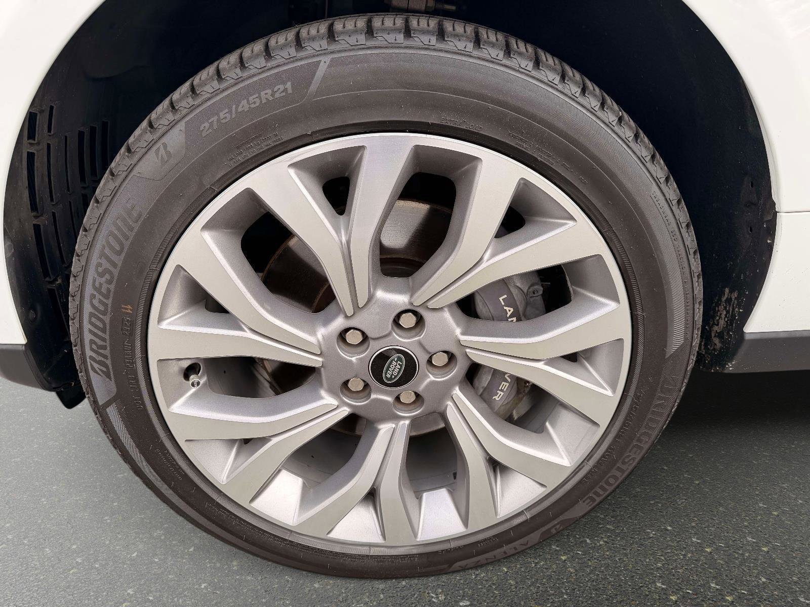 Used 2022 Land Rover Range Rover Westminster Edition image 11