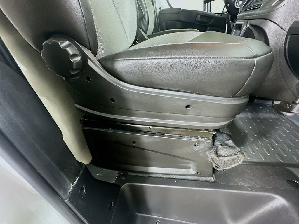 Used 2023 RAM ProMaster 2500 image 22