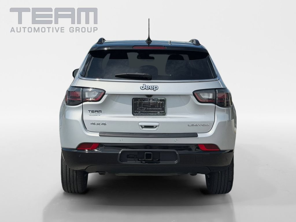 Used 2025 Jeep Compass Limited w/ Elite Group AWD/4WD image 6