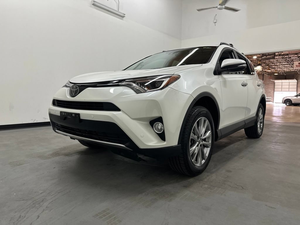 Used 2016 Toyota RAV4 Limited FWD image 23