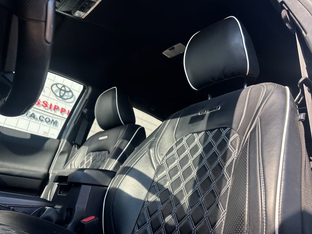 Used 2021 Toyota Tacoma TRD Off-Road w/ Technology Package image 10