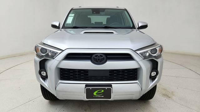 Used 2022 Toyota 4Runner TRD Off-Road image 2