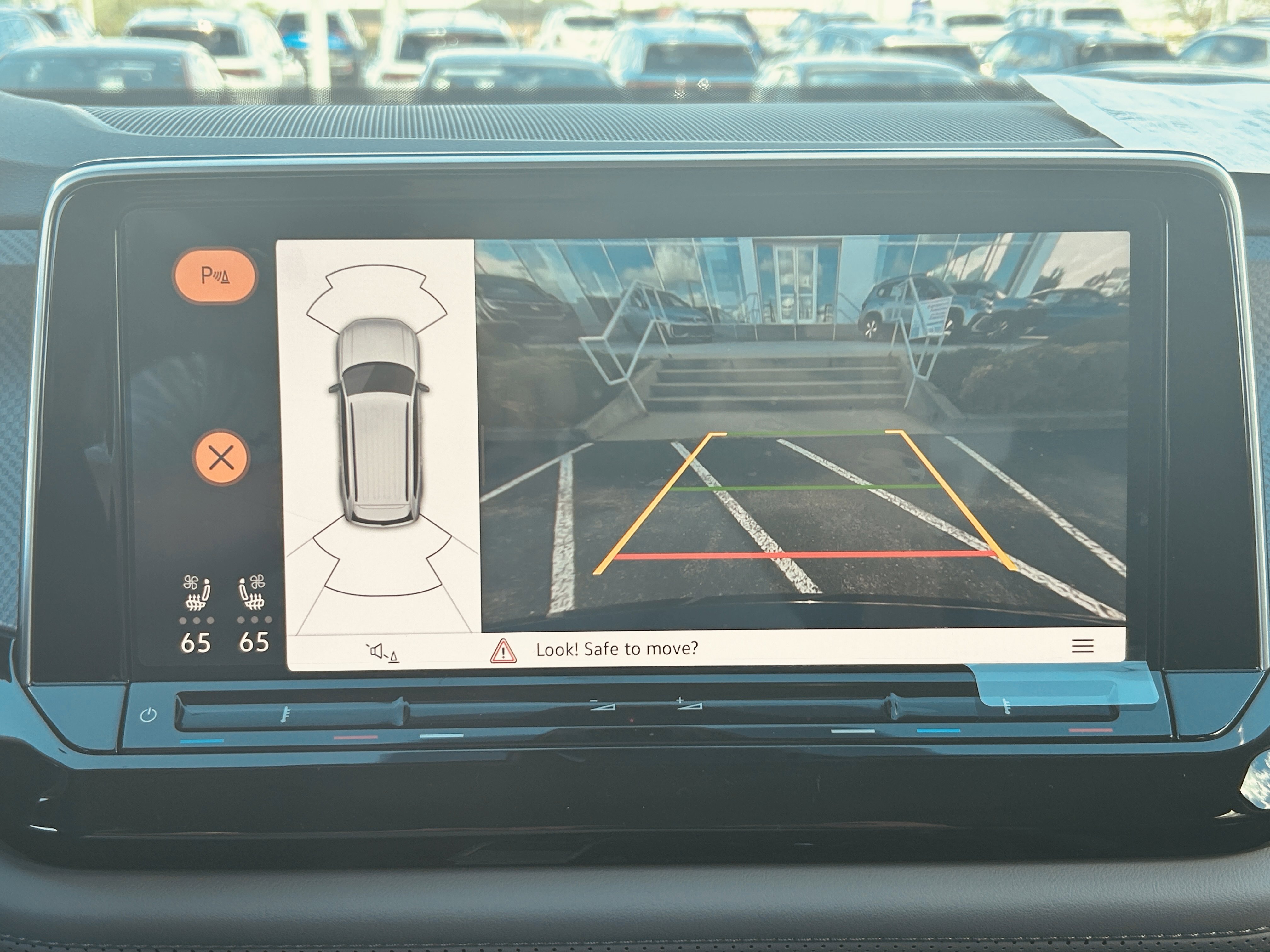 New 2026 Volkswagen Atlas Peak Edition image 12