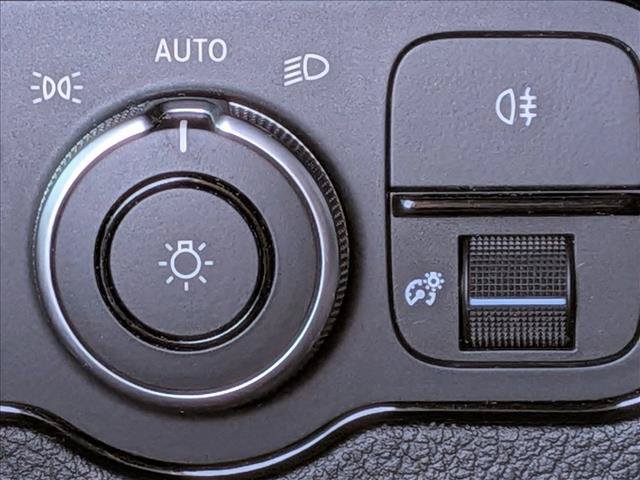 Used 2023 Mercedes-Benz Sprinter 2500 image 14