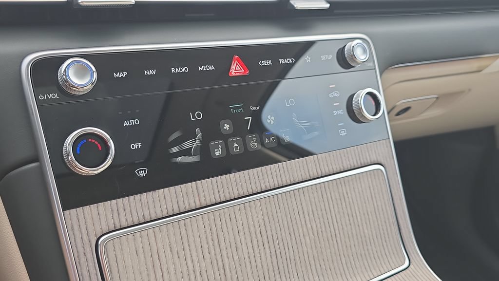New 2026 Genesis GV80 2.5T Select AWD/4WD image 24
