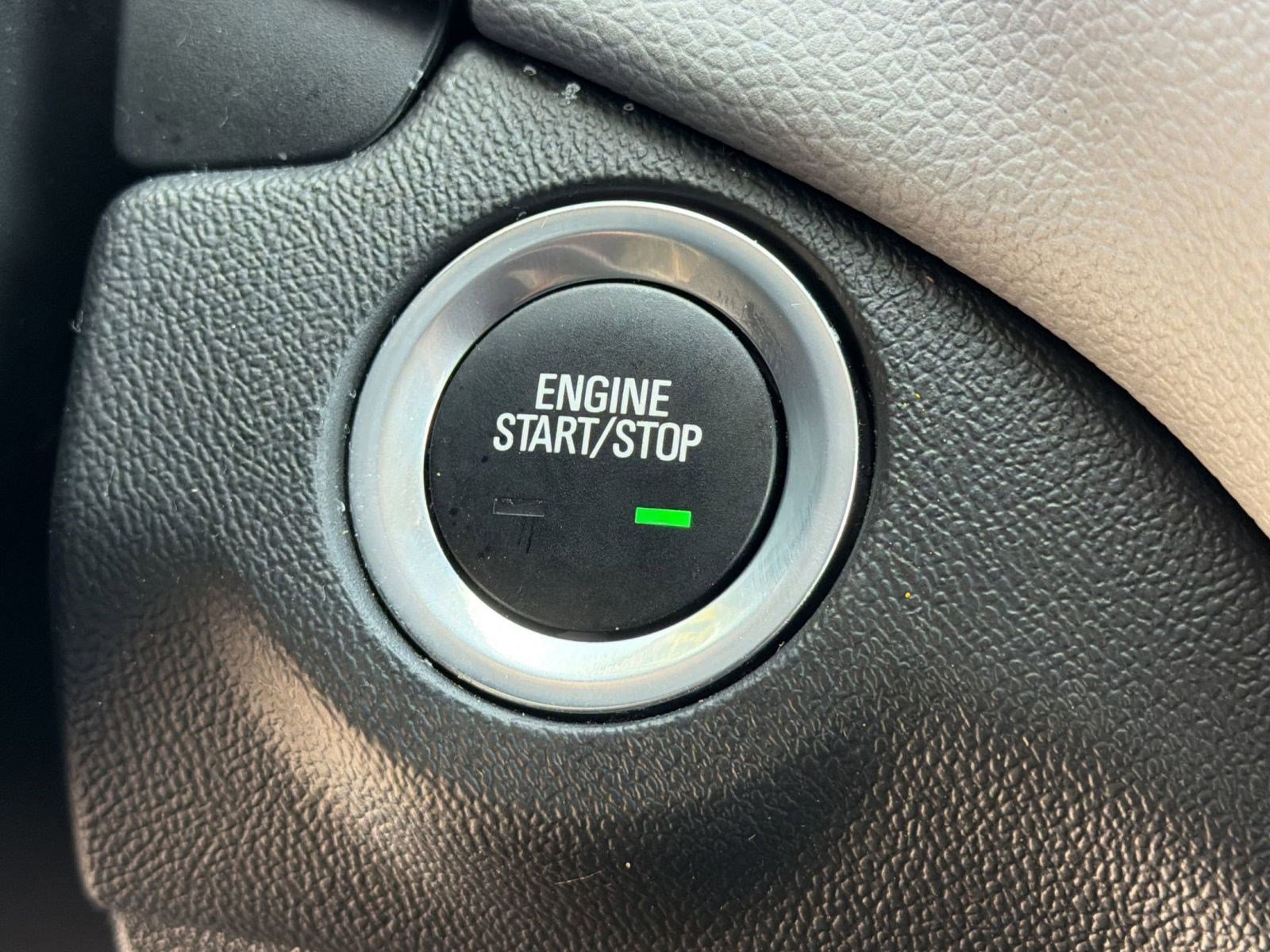 Used 2021 Chevrolet Equinox LS w/ LS Convenience Package image 25