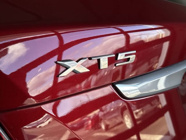 Certified 2023 Cadillac XT5 Premium Luxury w/ LPO, Floor Liner Package image 33